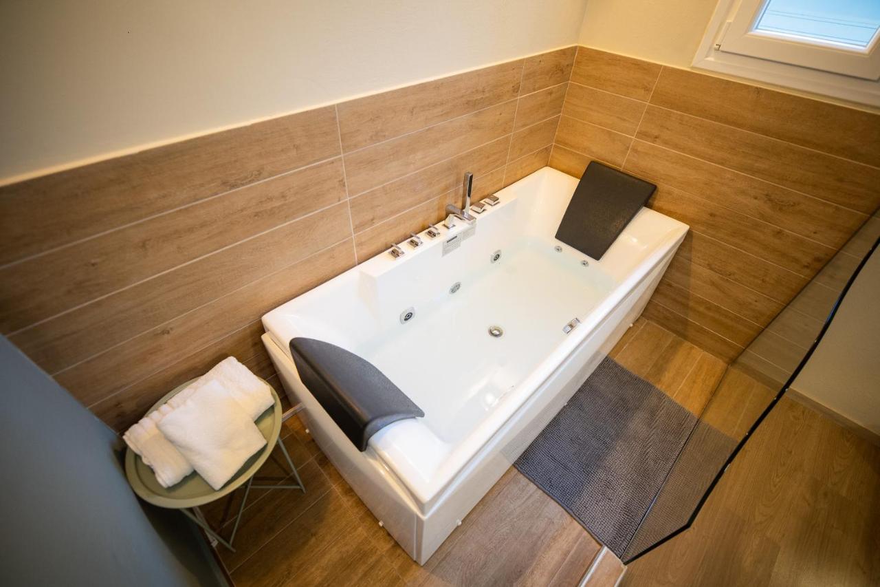Belajo Central Apartment And Jacuzzi !! Golos Dış mekan fotoğraf